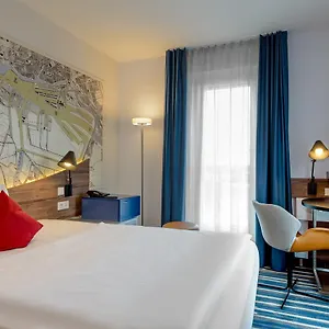 **** Otel Mercure Mitte Almanya